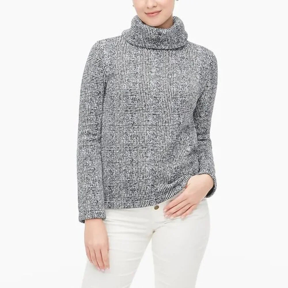 J. Crew Navy White Cozy Fleece Knit Plaid  Checkered Turtleneck Sweater Size S